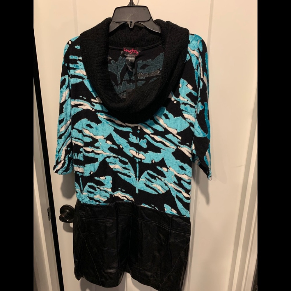 Custo Barcelona Tunic SZ 2 (medium) Vintage✨